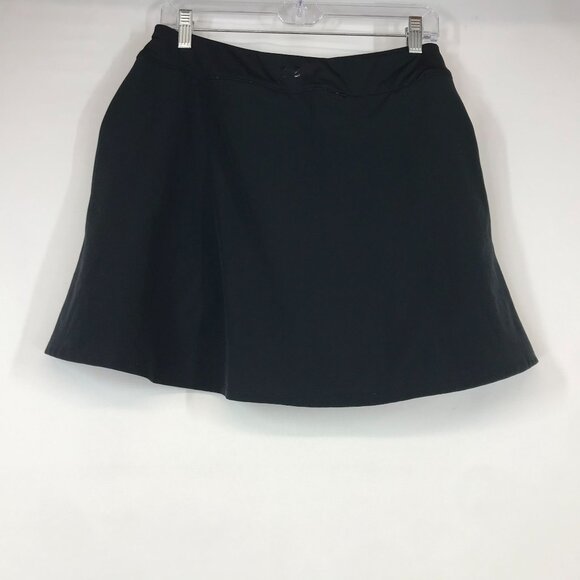 UNDER ARMOUR- WOMEN'S MEDIUM - BLACK FITTED SKIRT SHORTS SKORT - Picture 2 of 4